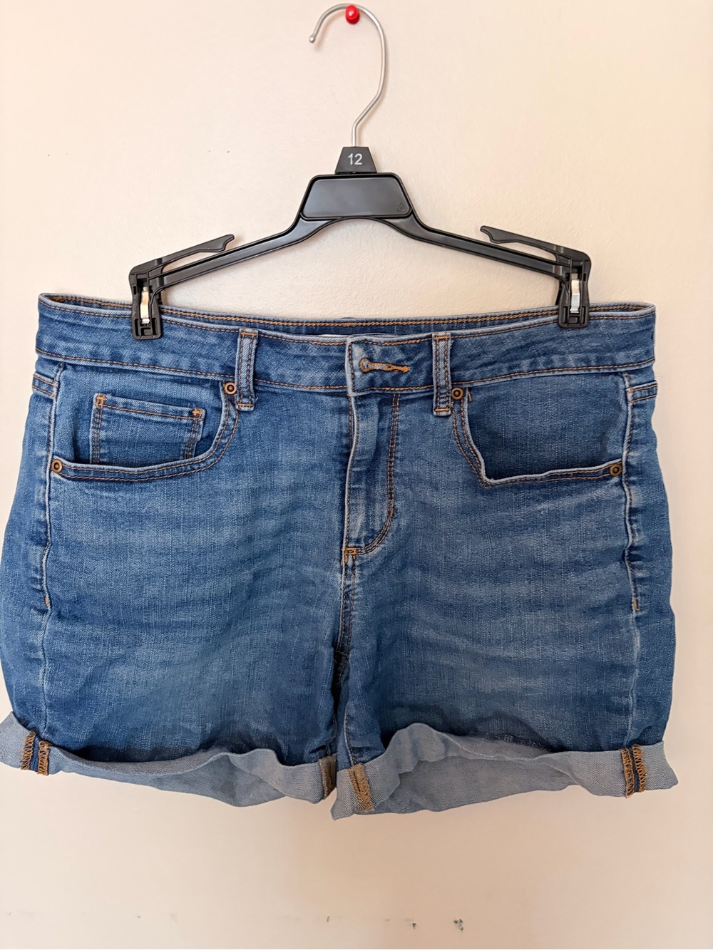 Sonoma Women's Medium Blue Rolled-Hem Denim Shorts